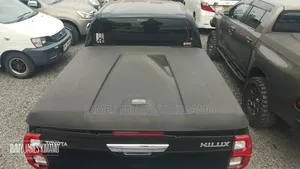 Toyota Hilux 2020 Black