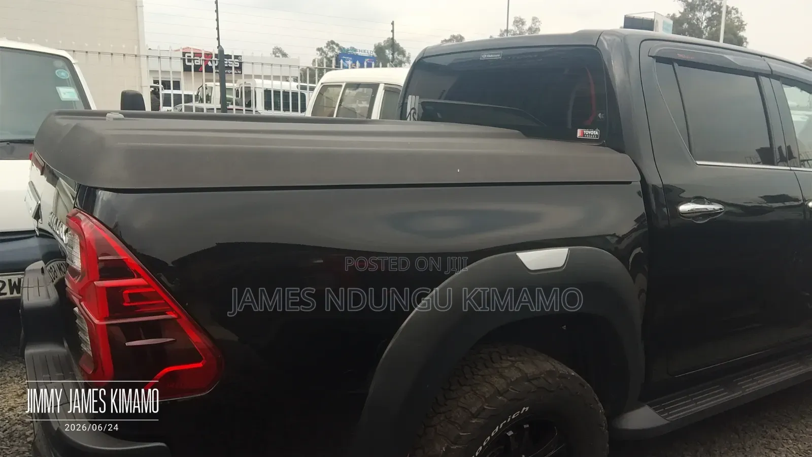 Toyota Hilux 2020 Black