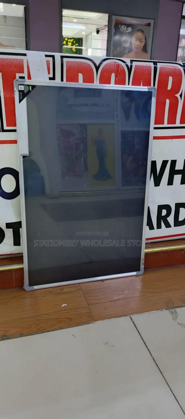 Magnetic Blackboard/Chalkboard 3ft X 2ft (900mm X 600mm) - thumbnail 4