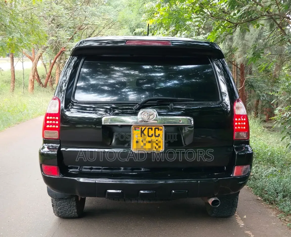 Toyota Hilux Surf 2008 Black