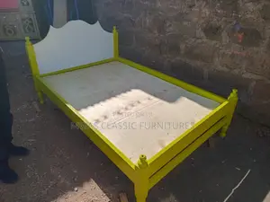 Yellow Board Bed
