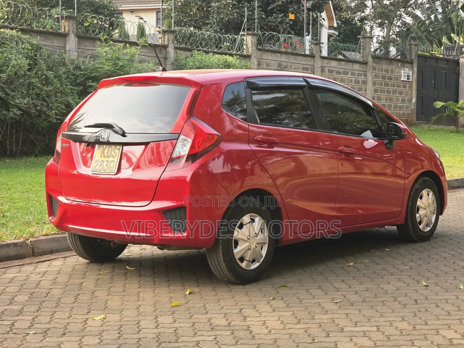 Honda Fit 2017 Red
