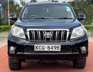 Toyota Land Cruiser Prado 2011 Black