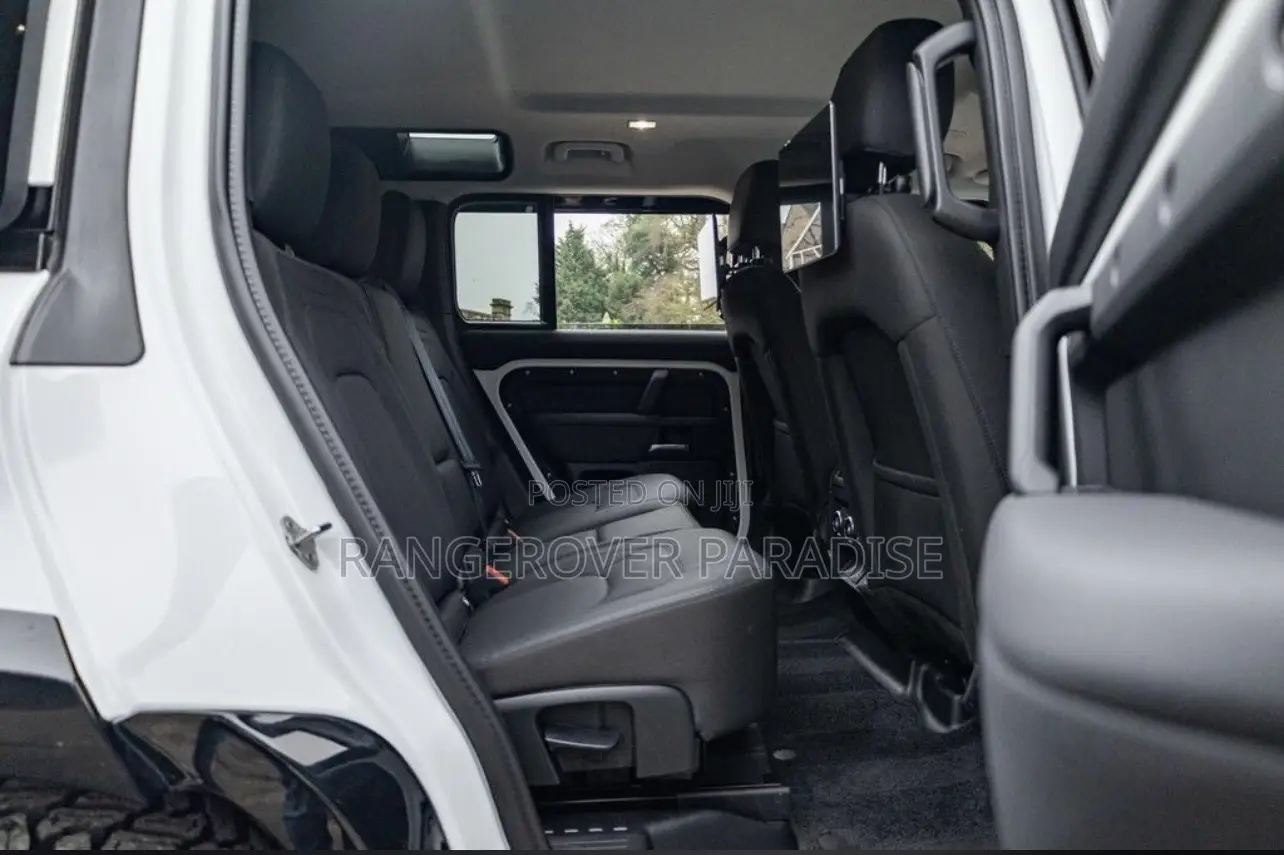 Land Rover Defender X-Dynamic HSE 2022 White