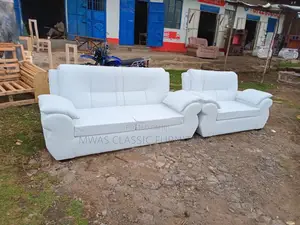 White Kangaroo Seat
