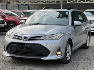 Toyota Corolla Fielder 1.5 Hybrid FWD 2020 Silver
