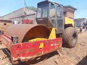 Vibratory Roller Compactor Rental