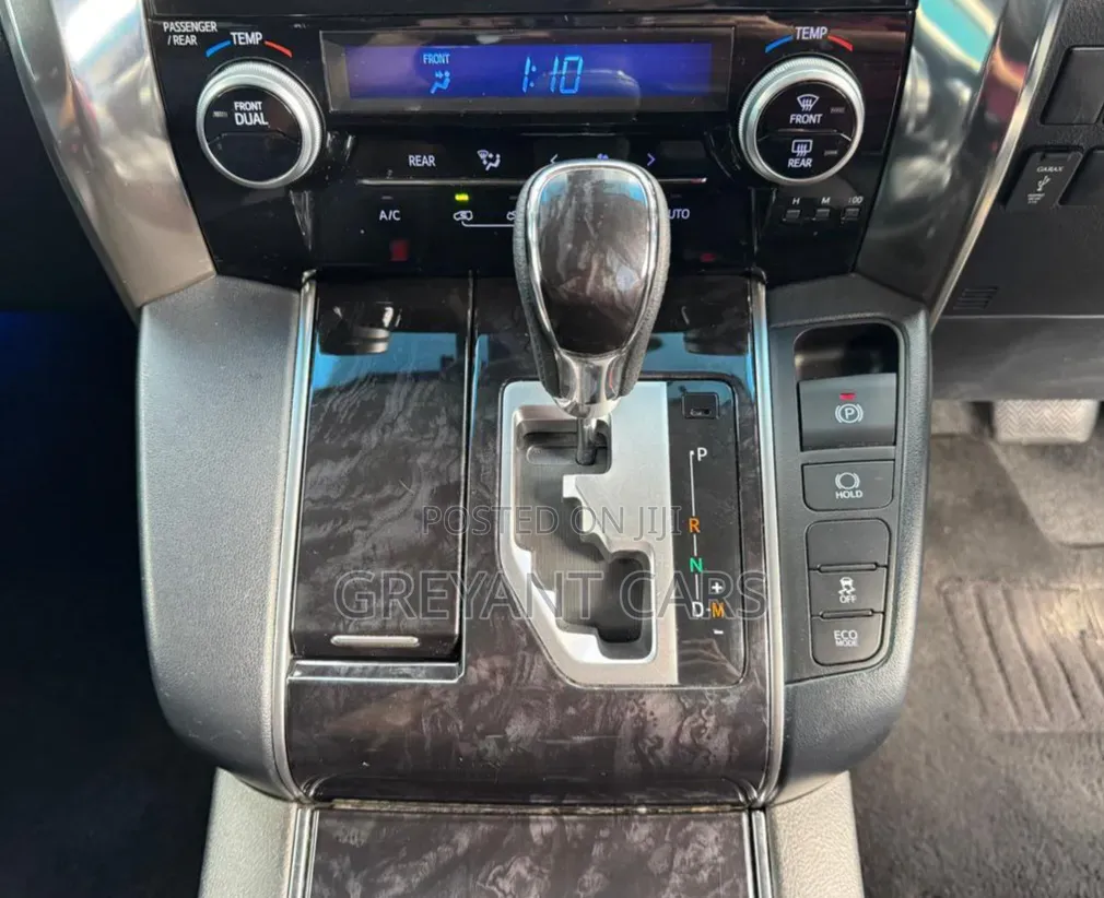 Toyota Alphard 2018 Black