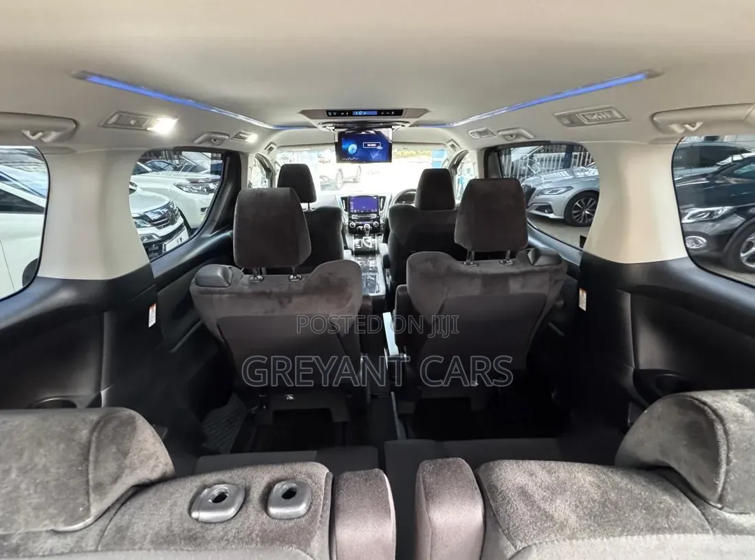 Toyota Alphard 2018 Black