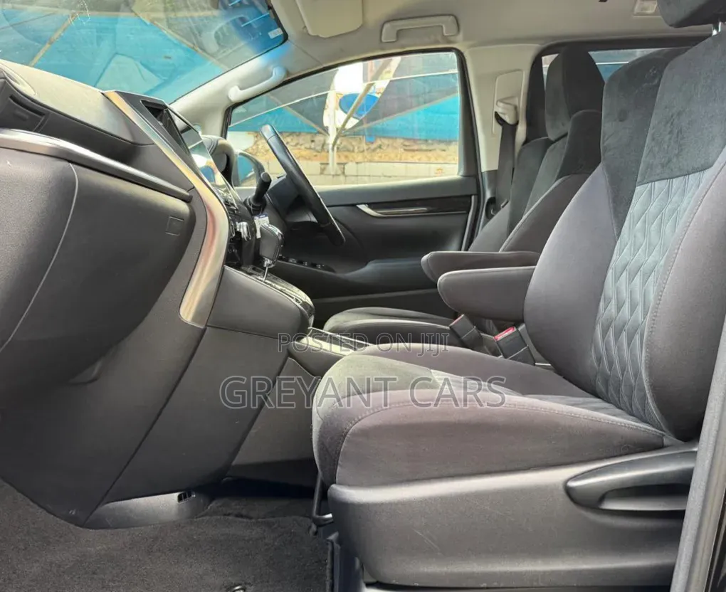 Toyota Alphard 2018 Black