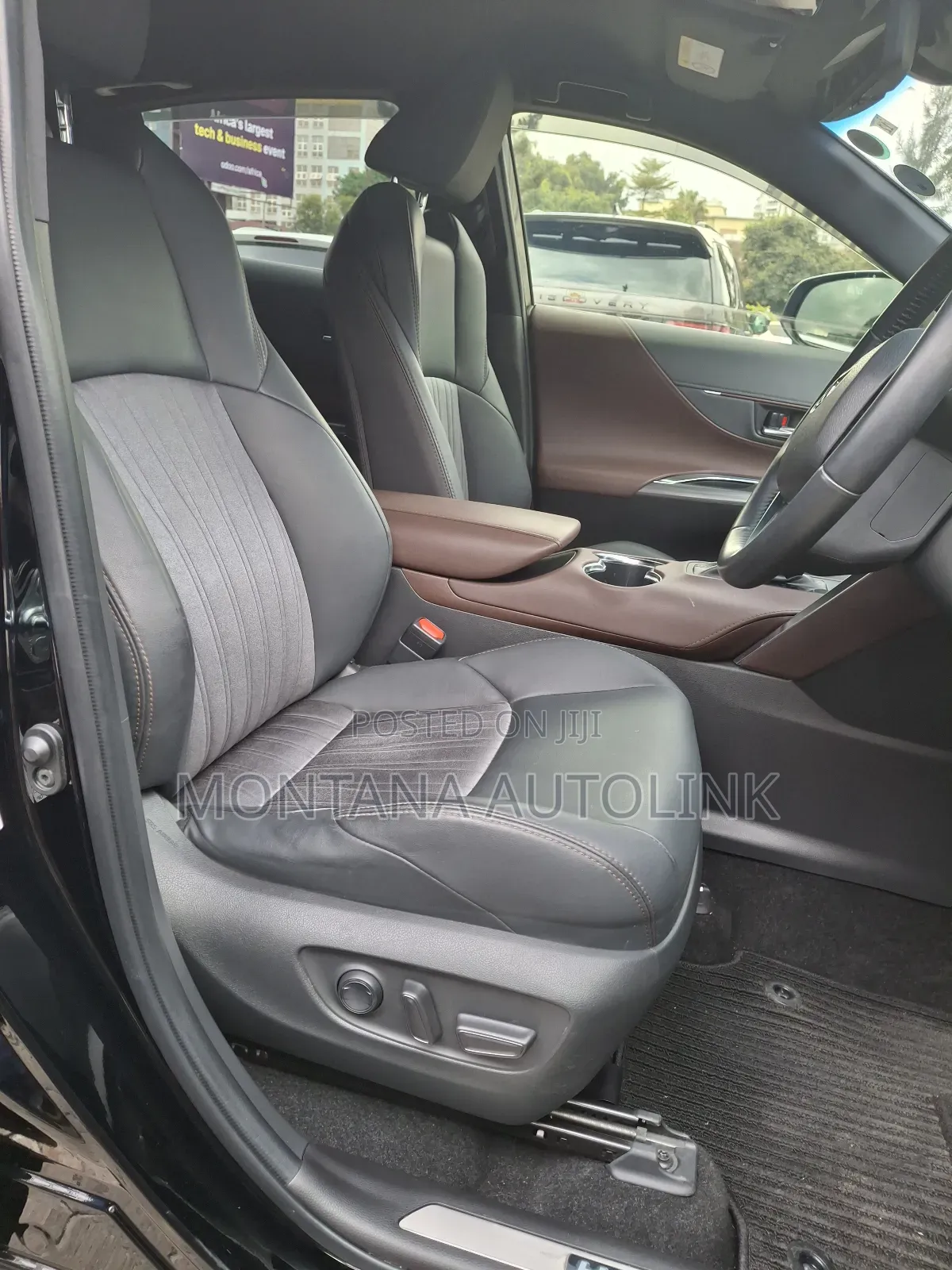 Toyota Harrier G 2020 Black