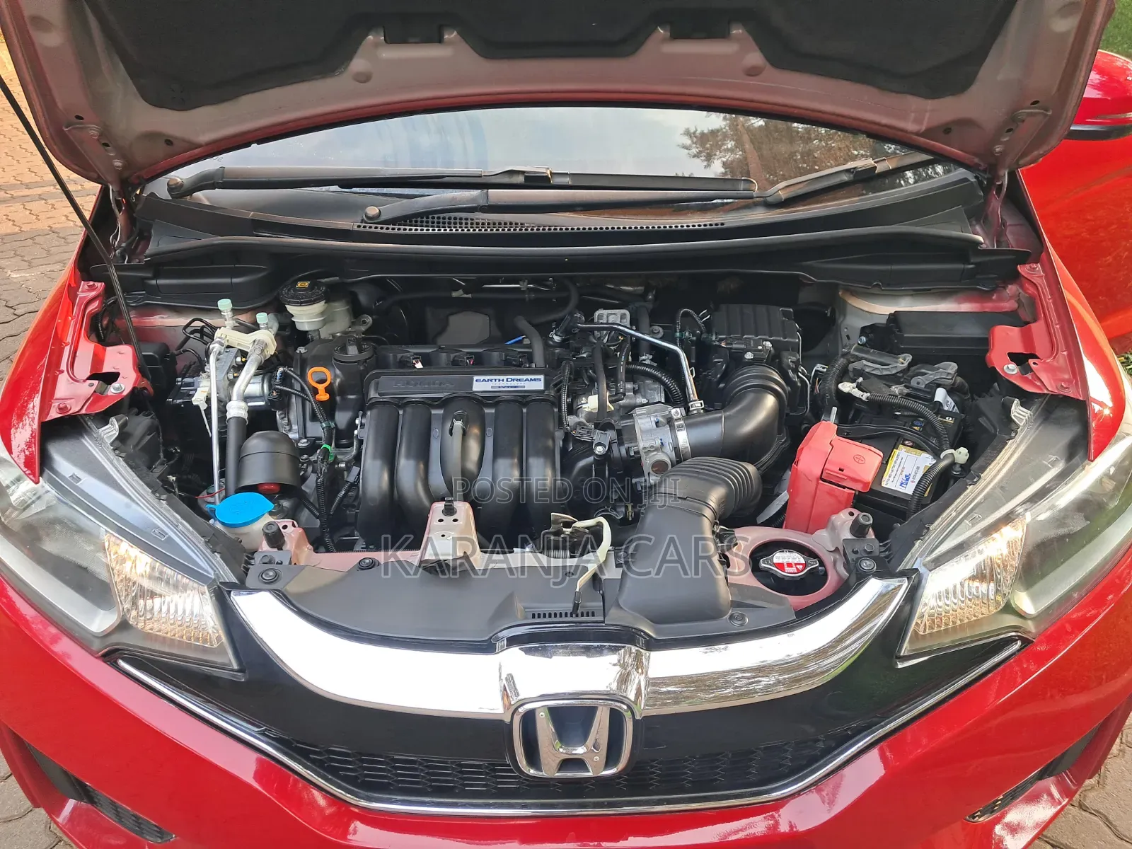 Honda Fit 2018 Red