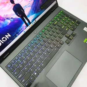 Laptop Lenovo Legion Pro 7 16GB AMD Ryzen 9 SSD 1T