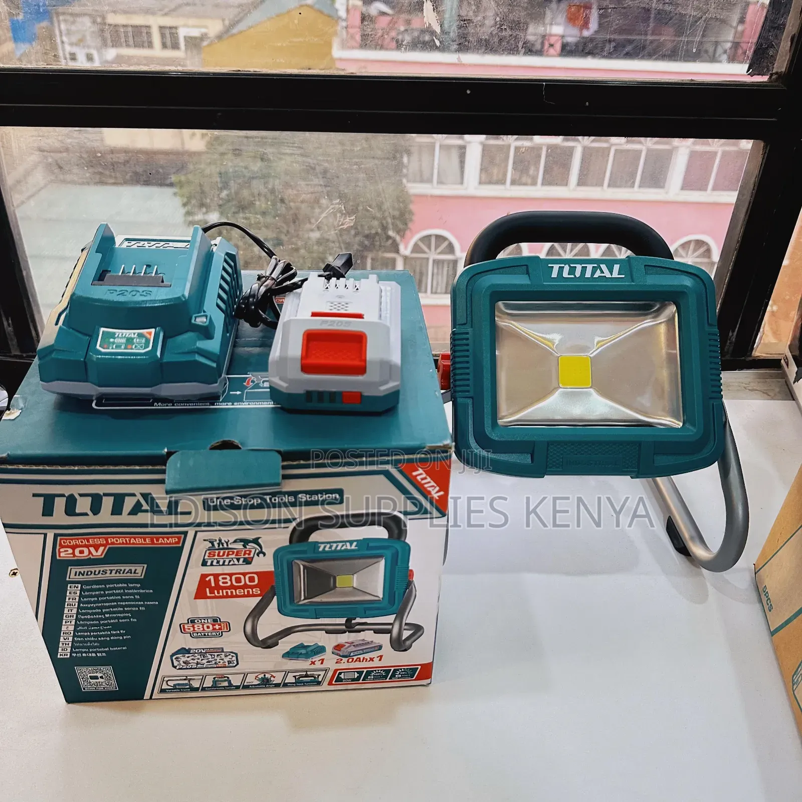 Work Lamp Total Rechargeable Emergency Light Portable Torch 1800lm