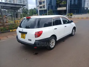 Nissan Advan 2006 White