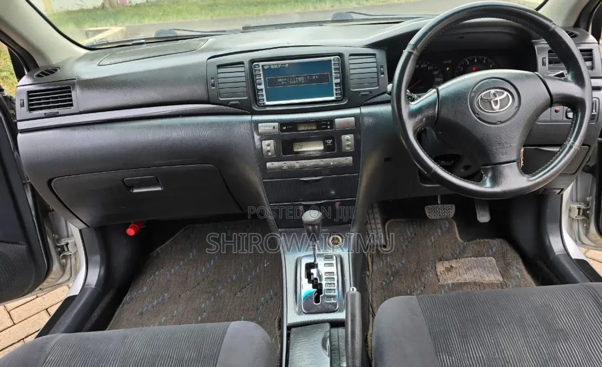 Toyota Corolla Fielder 2005 Silver