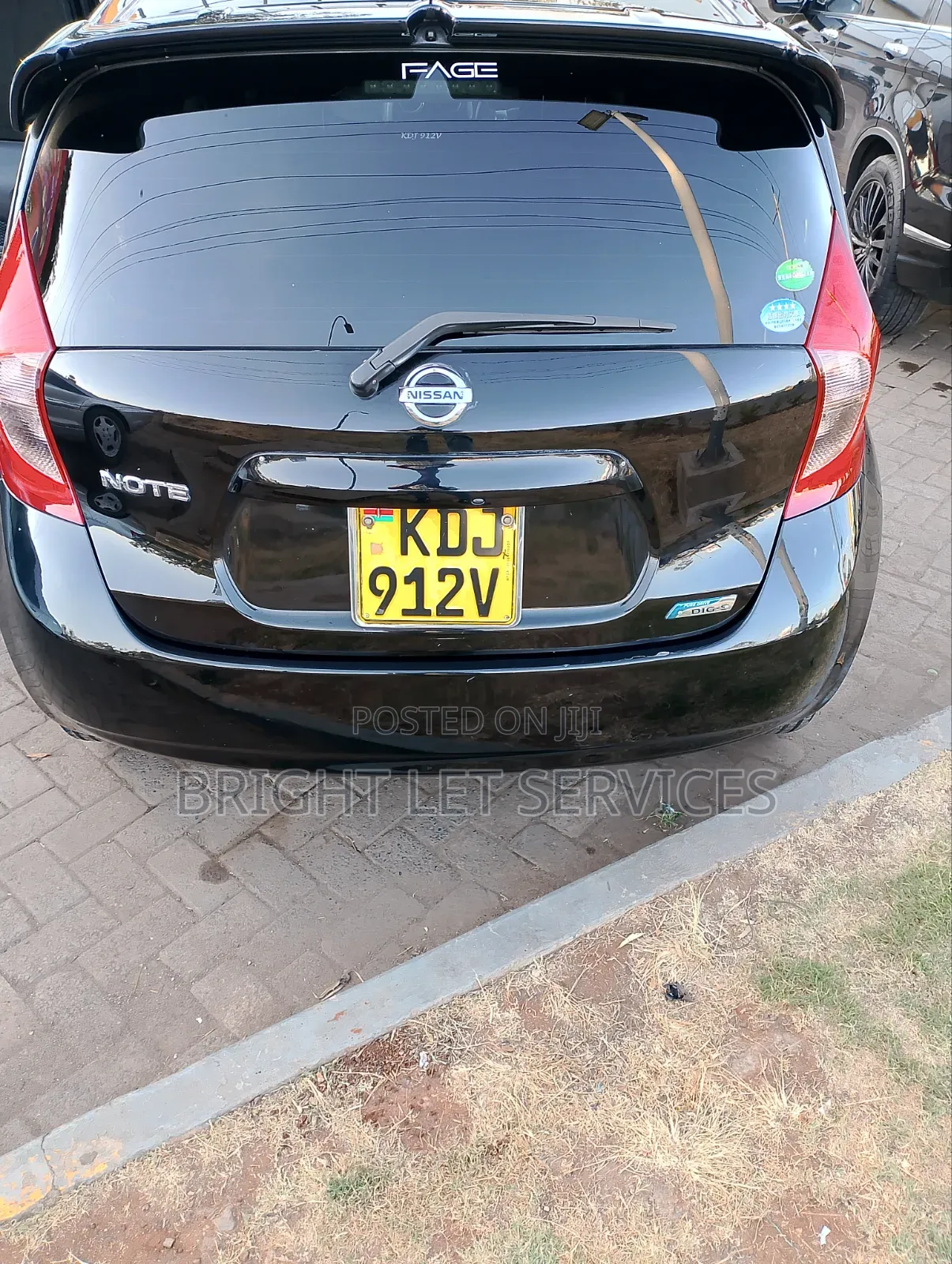 Nissan Note 2015 Black