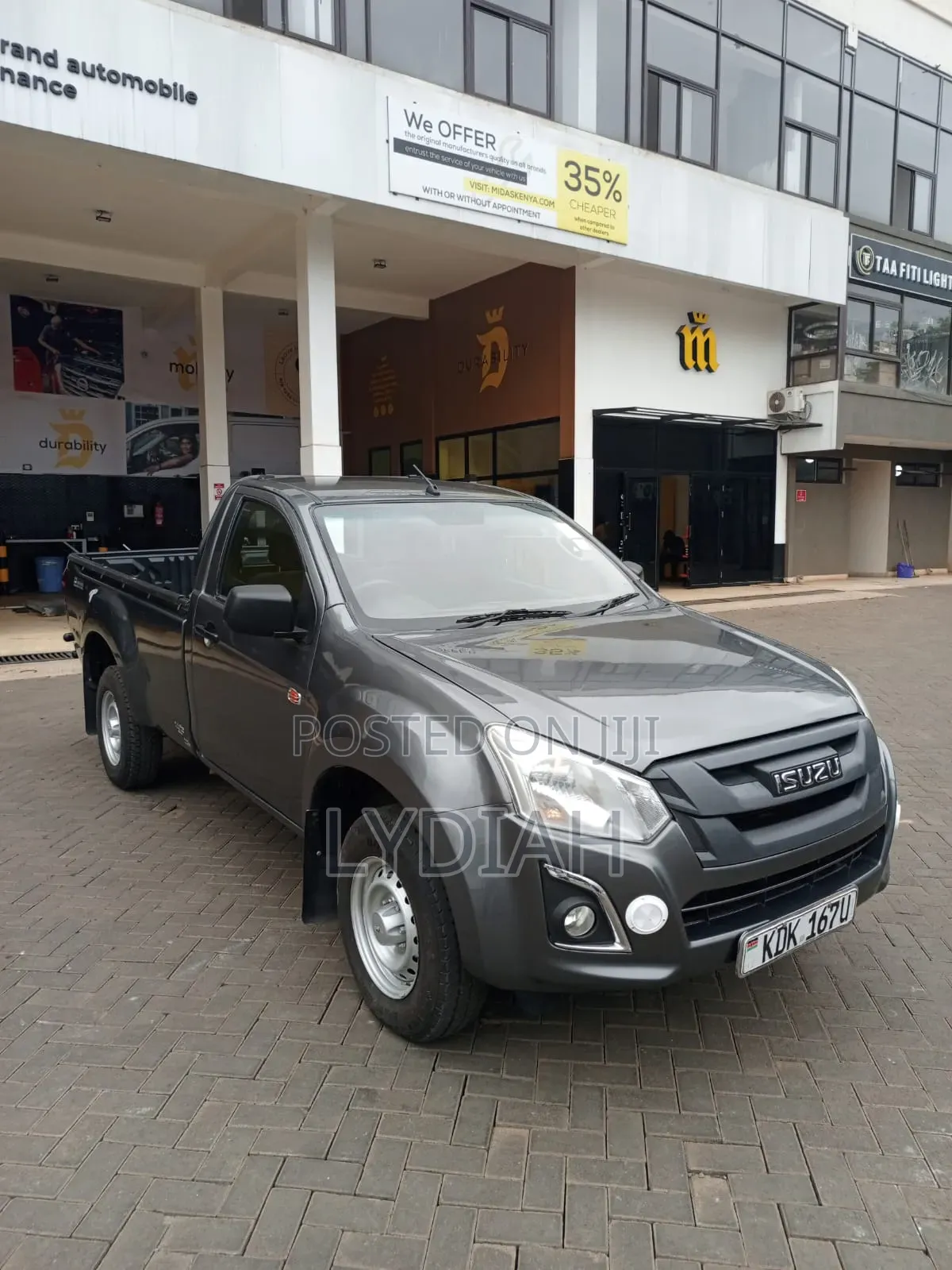 Isuzu D-MAX 2023 Gray