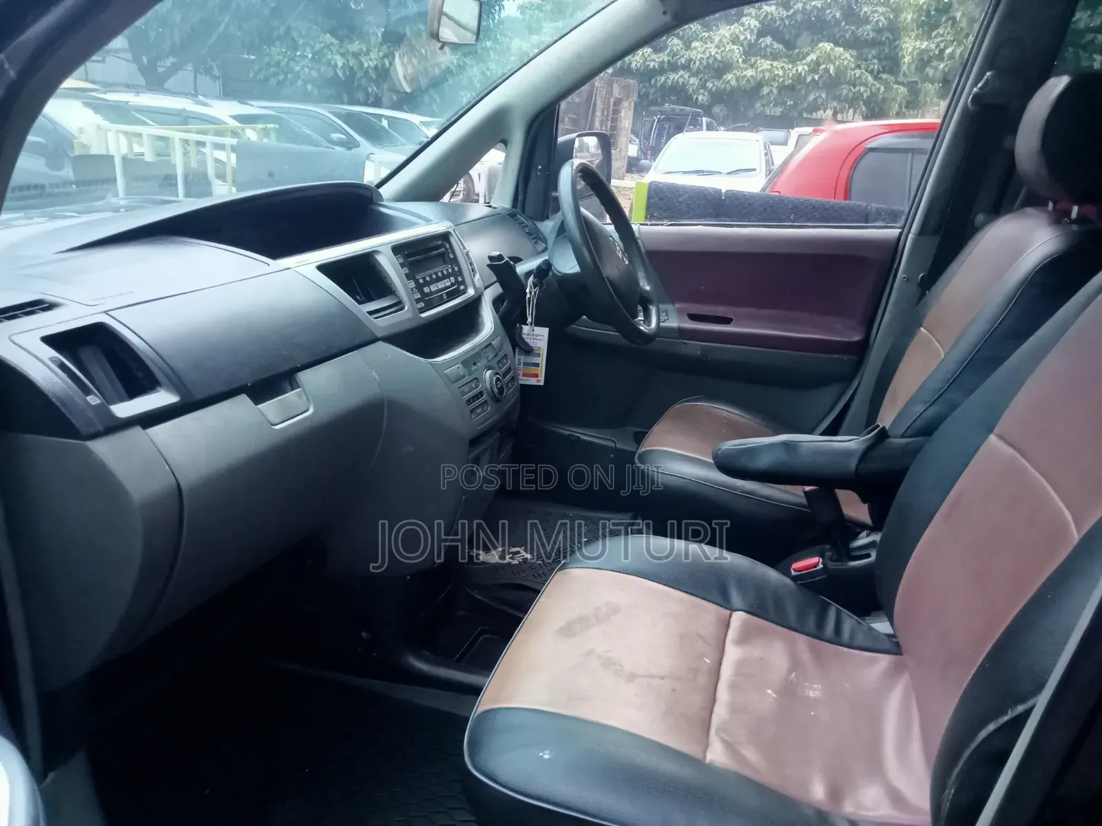 Toyota Noah 2006 Black