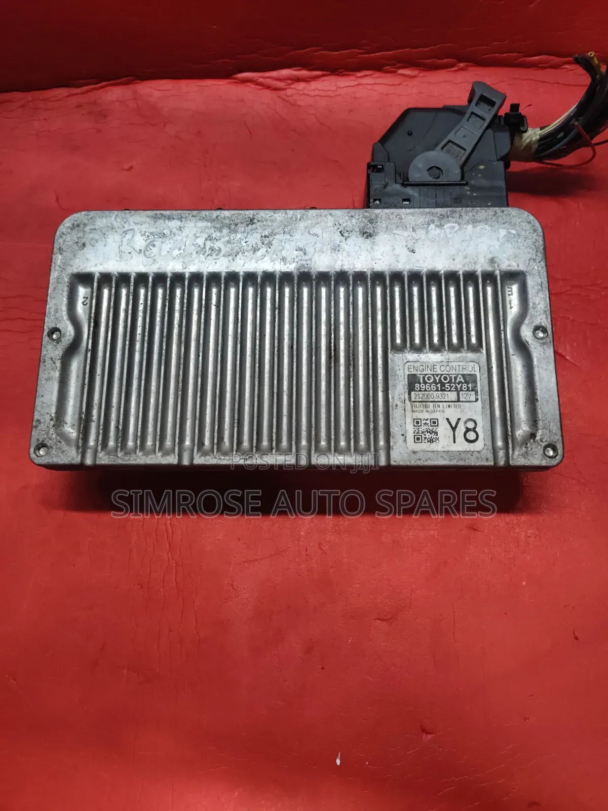 Toyota Ractis 2013 Engine Control Unit.