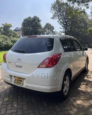 Nissan Tiida 2015 White