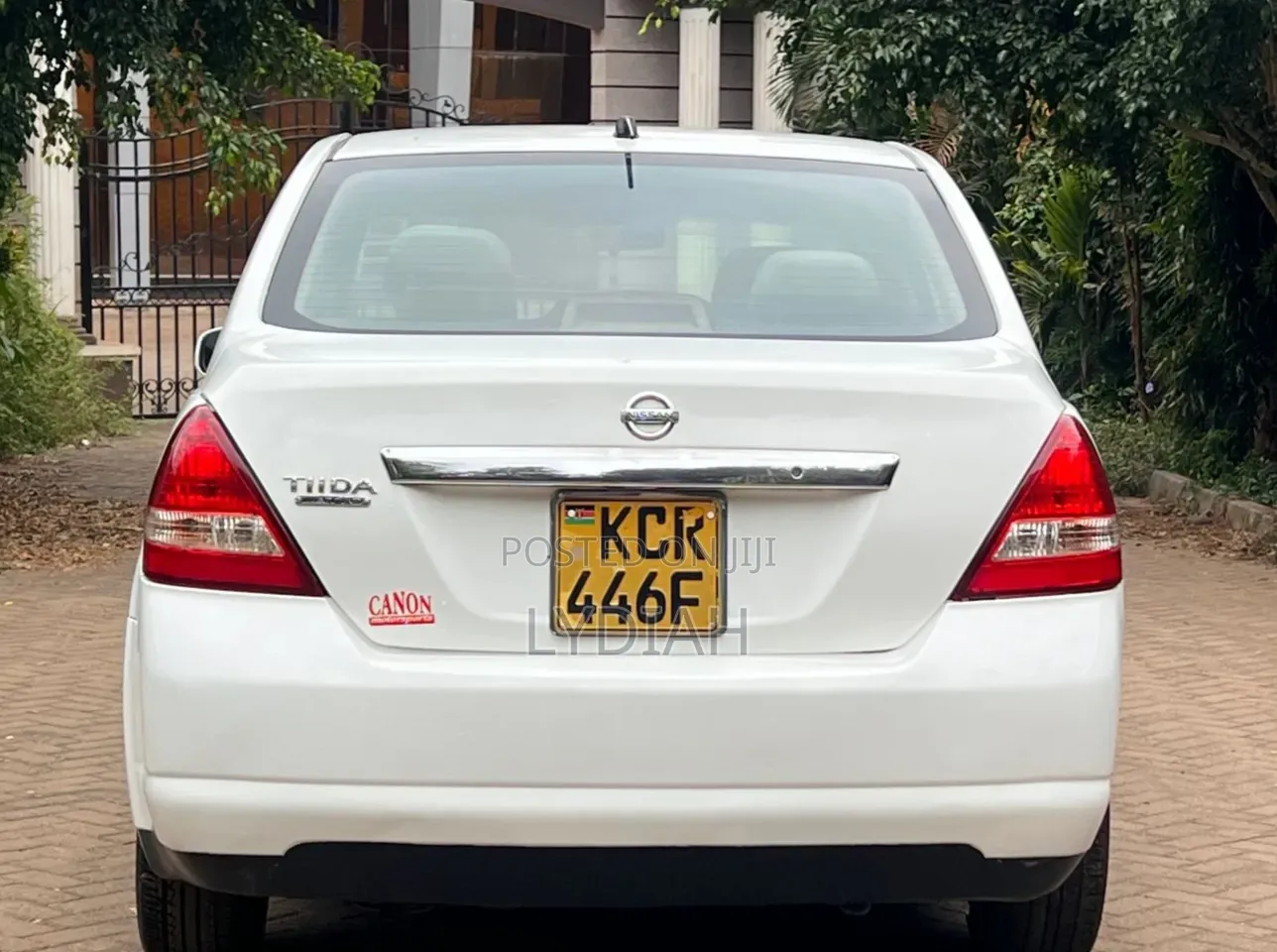 Nissan Tiida 2015 White