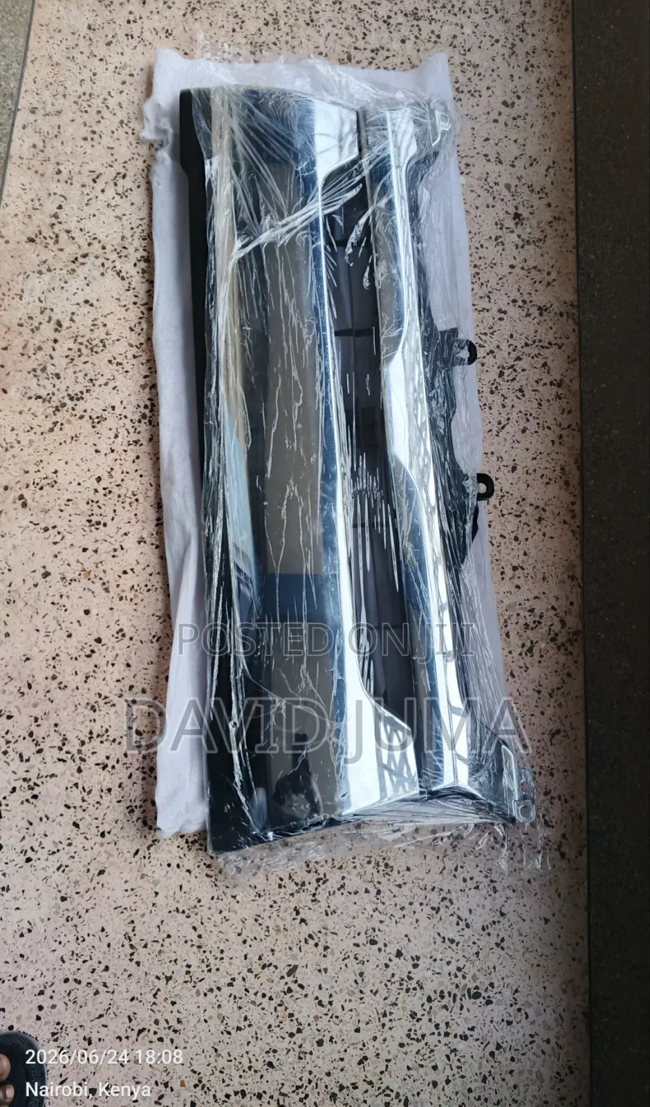 Toyota Hiace Grille