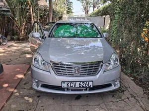 Toyota Crown 2013 Silver