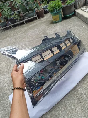 Toyota Hiace Grille