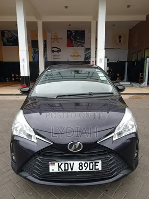 Toyota Vitz 2018 Black