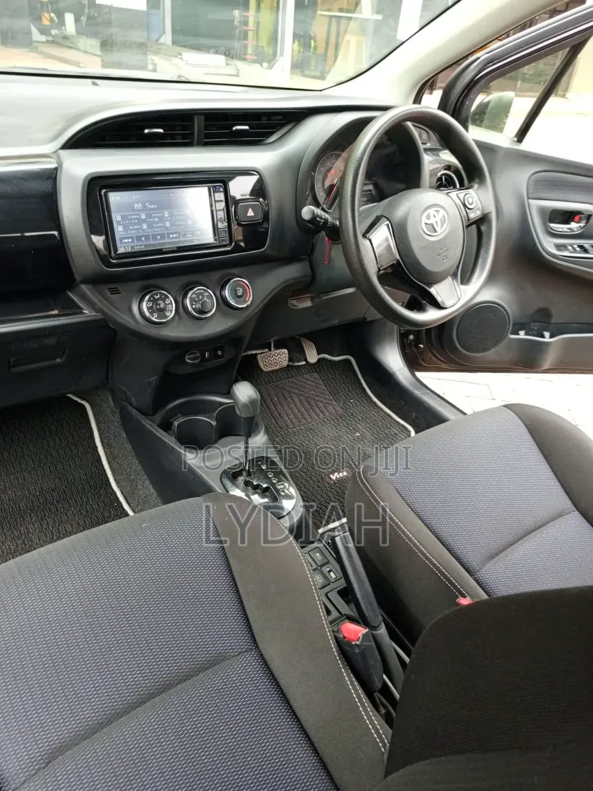 Toyota Vitz 2018 Black