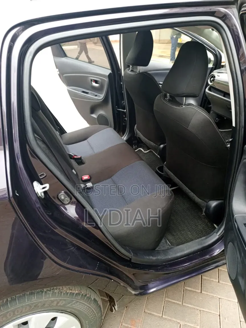 Toyota Vitz 2018 Black