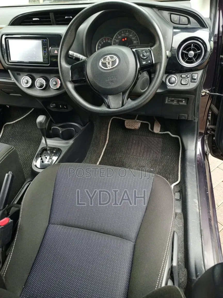 Toyota Vitz 2018 Black