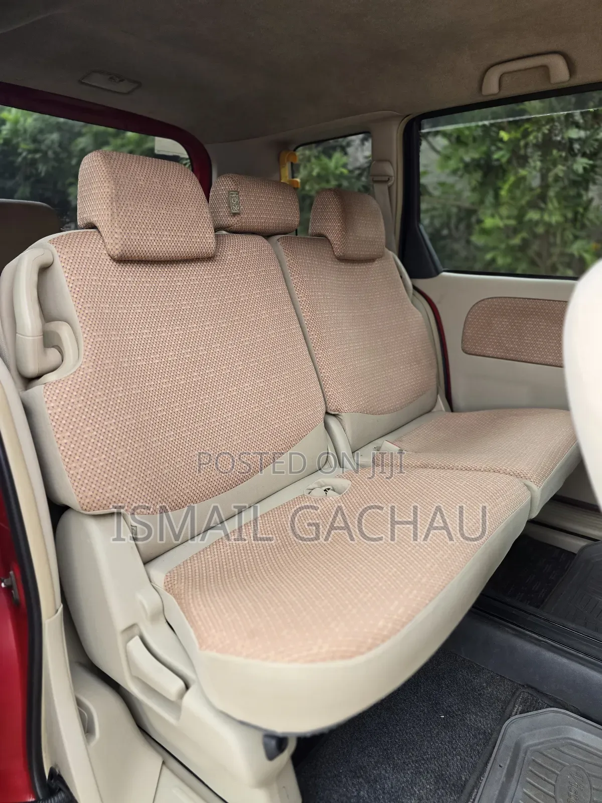 Toyota Sienta 2013 Red