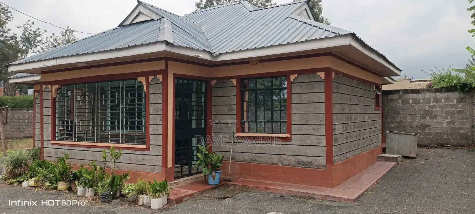 3bdrm Bungalow in Mihango for sale