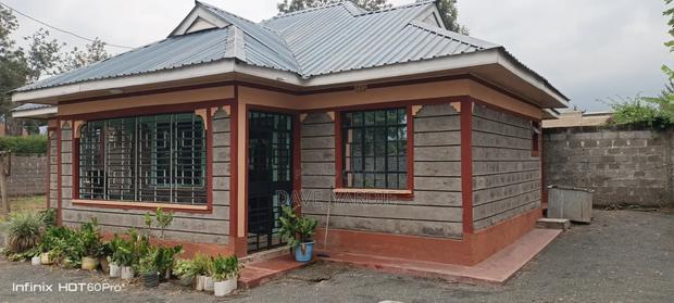 3bdrm Bungalow in Mihango for sale - thumbnail 2