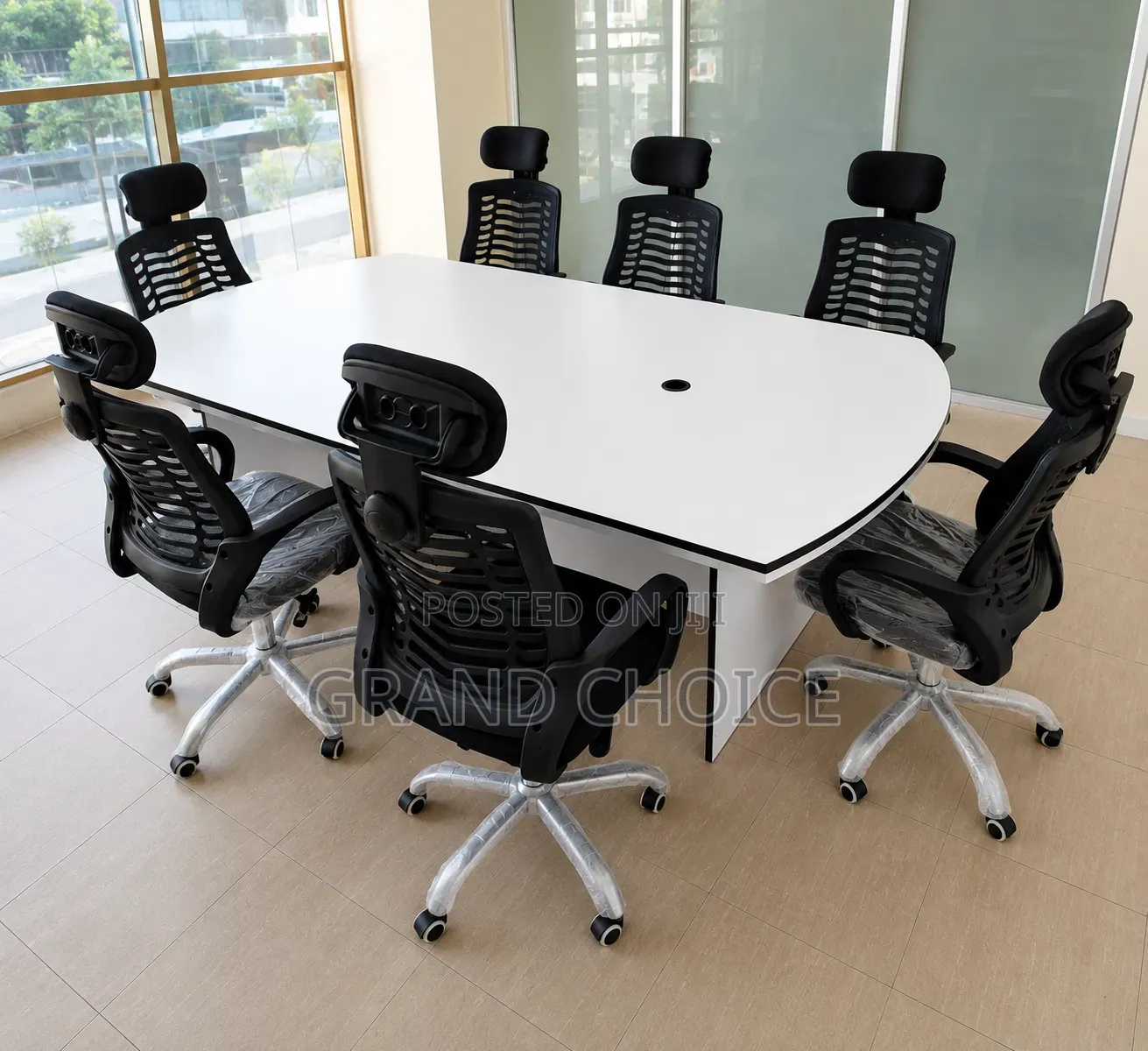 Modern 8 Seater Meeting Table