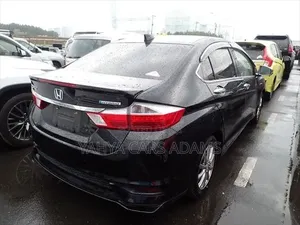 Honda Grace 2019 Black