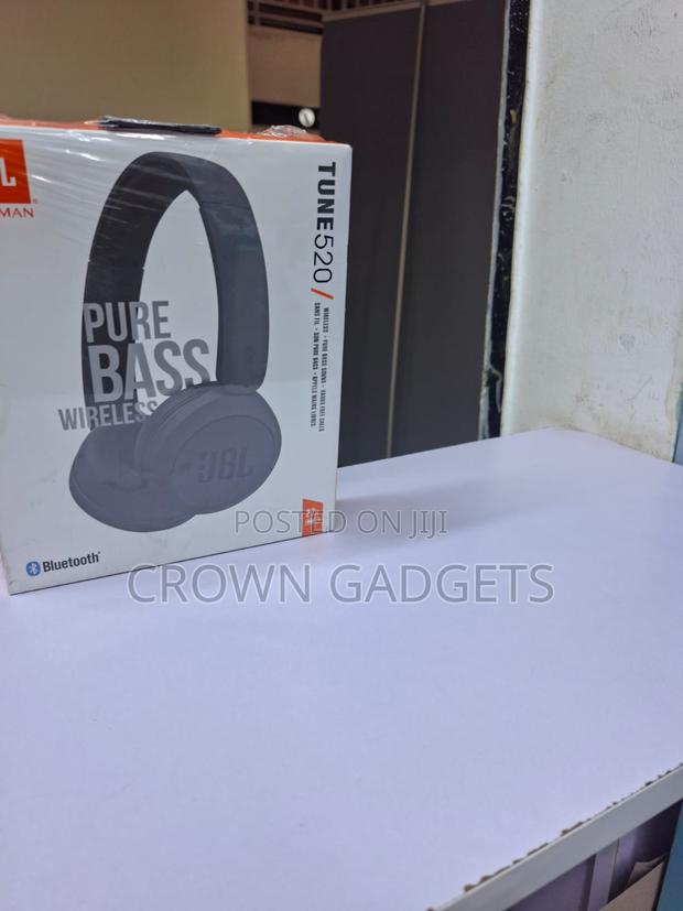JBL Tune 520bt Premium Wireless Audio Headset