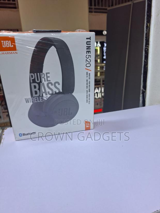 JBL Tune 520bt Wireless Headphones for Work and Entertainment