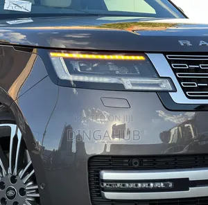 Land Rover Range Rover Vogue 2023 Gray
