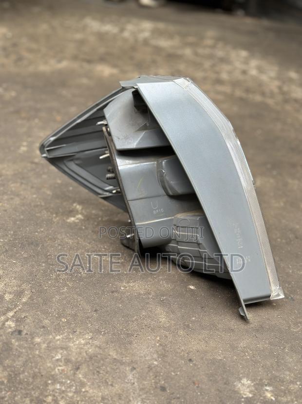 Honda Fit Tail Light - thumbnail 4
