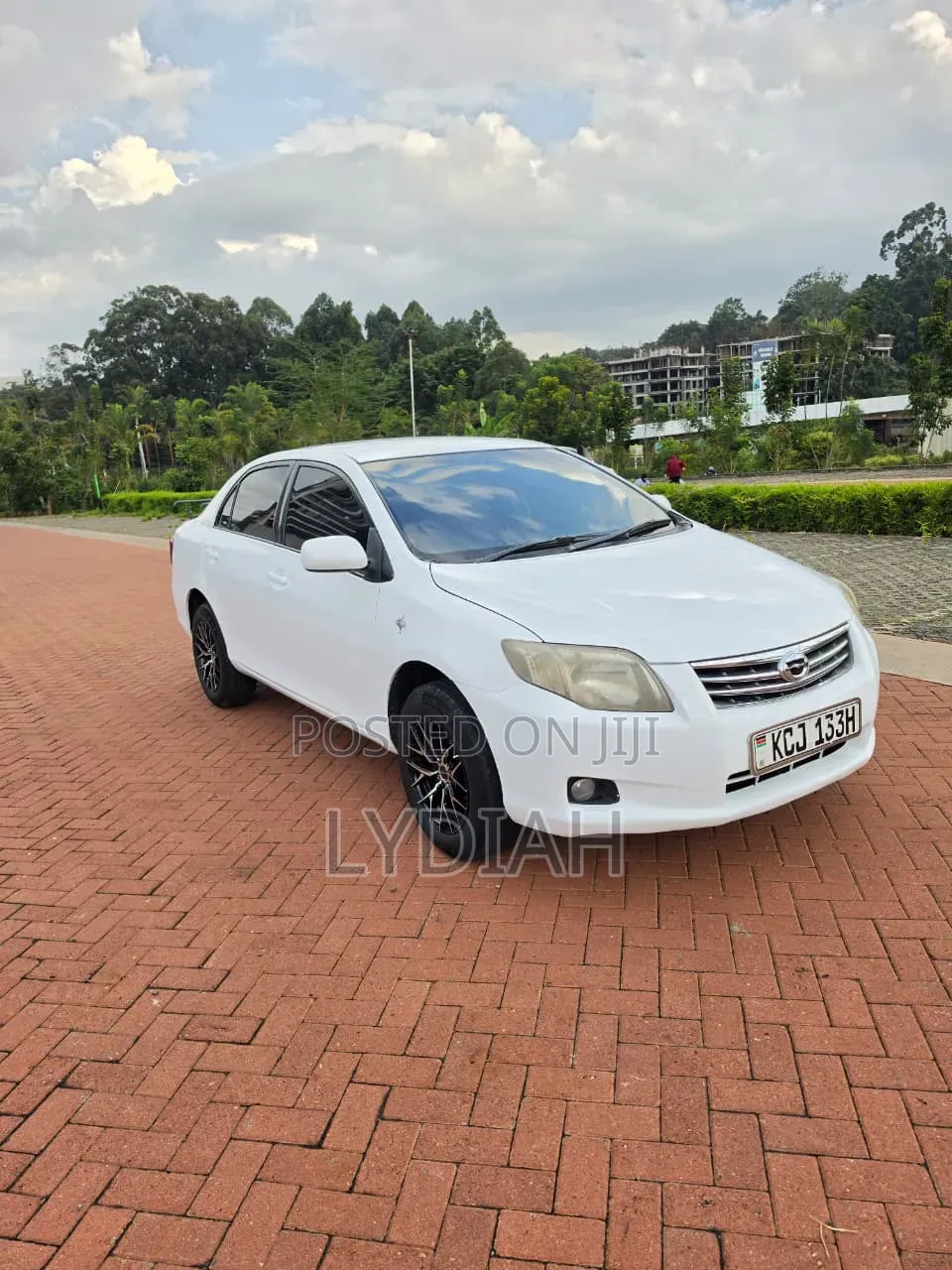 Toyota Axio 2011 White