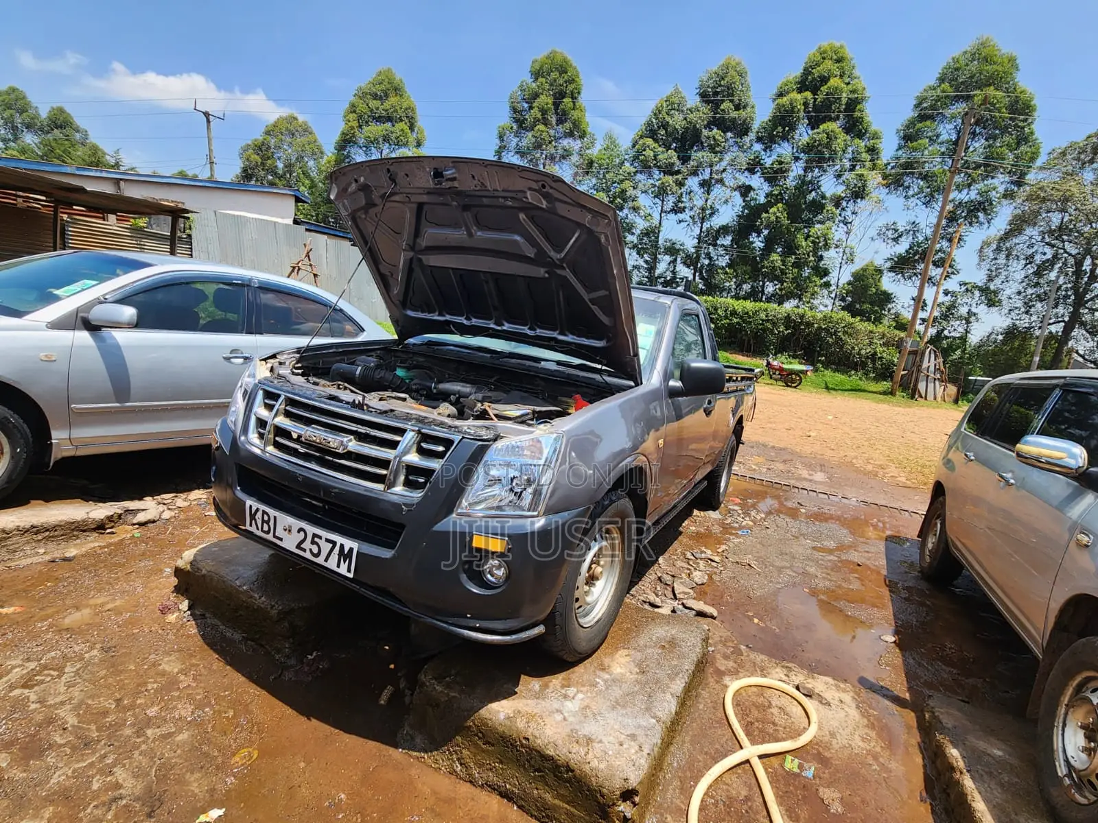 Isuzu D-MAX 2002 Gray