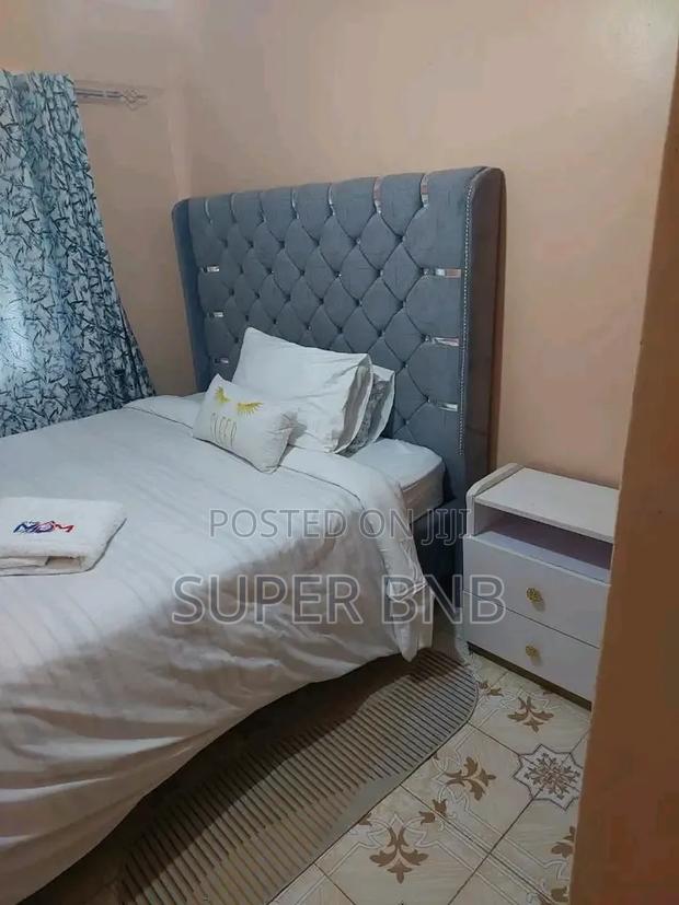 Furnished 2-Bedroom Airbnb Apartment Available in Kamakis.