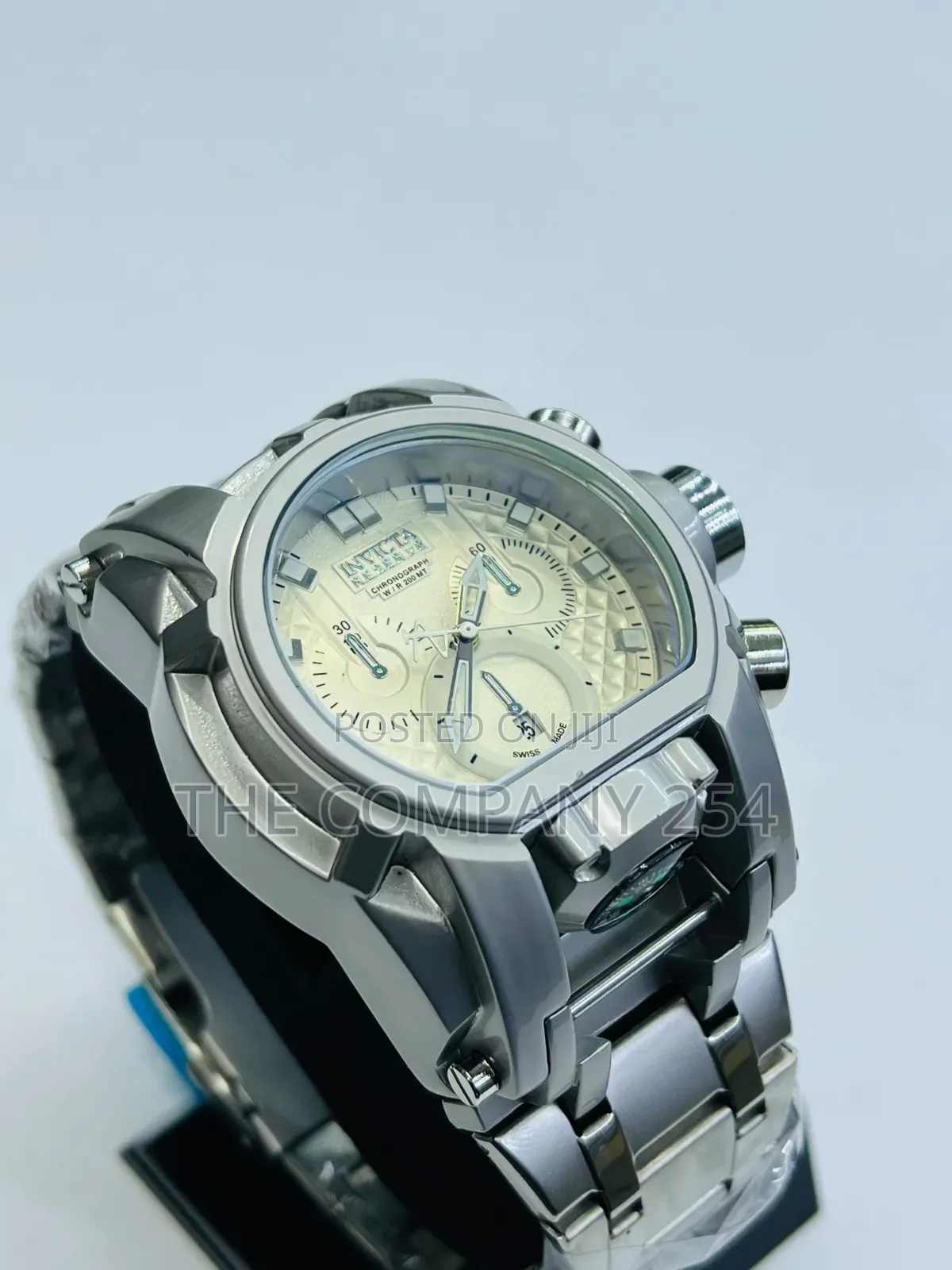 Invicta Quart Water Resistant Date Heavy Watch Casual Watch