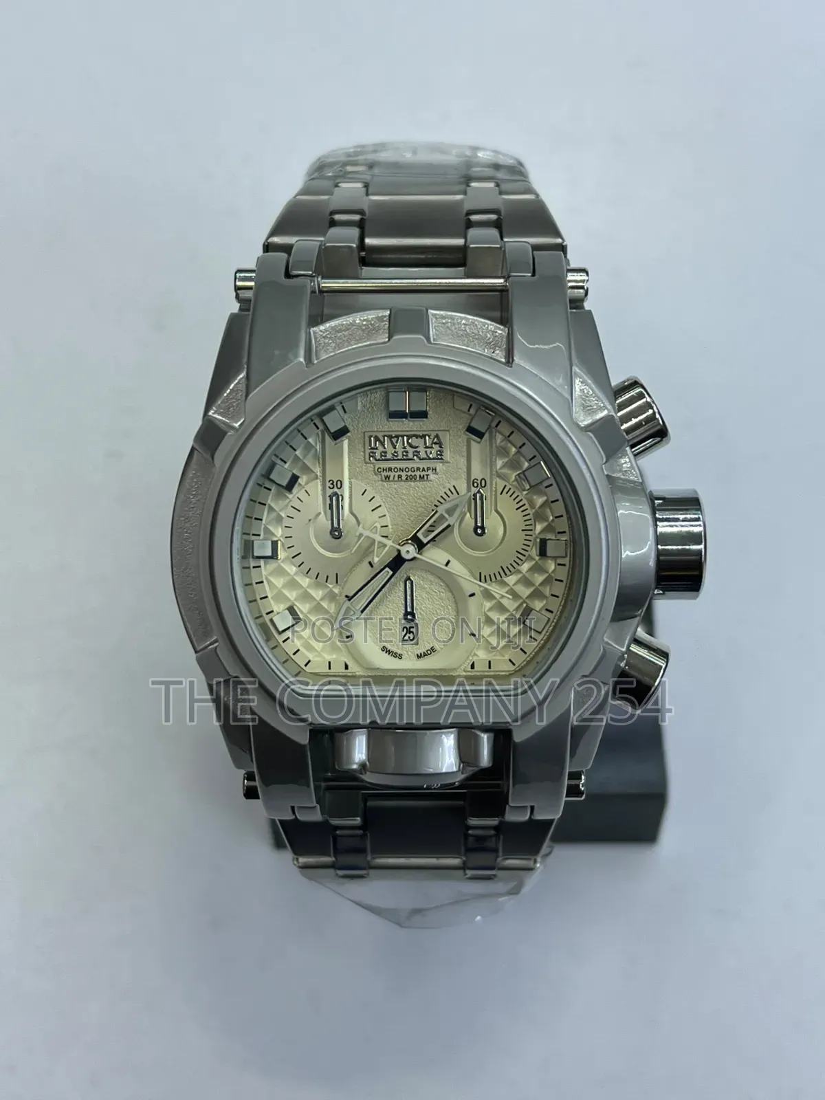 Invicta Quart Water Resistant Date Heavy Watch Casual Watch
