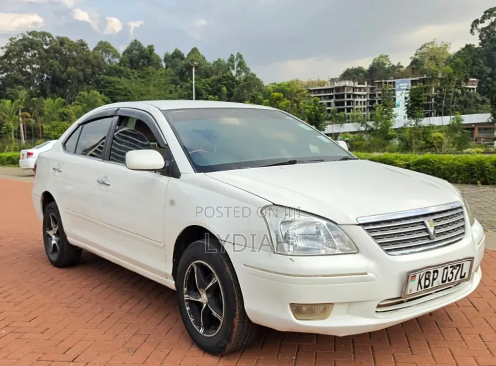 Toyota Premio 2005 White