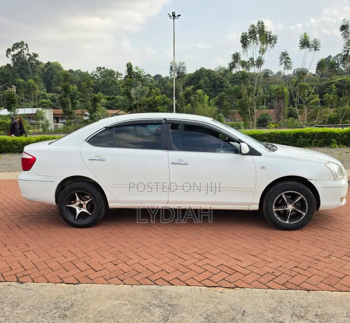 Toyota Premio 2005 White
