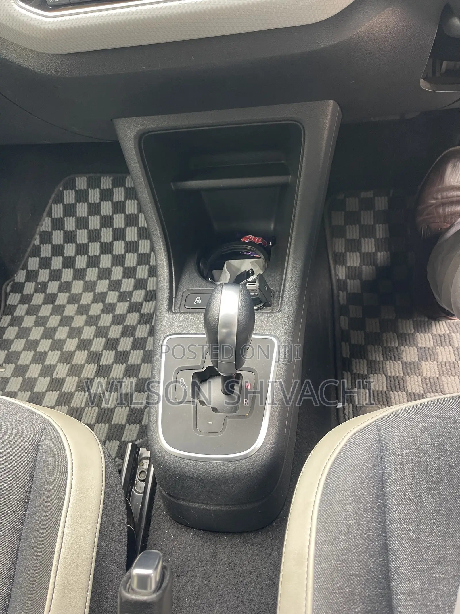 Volkswagen Up 2019 Blue